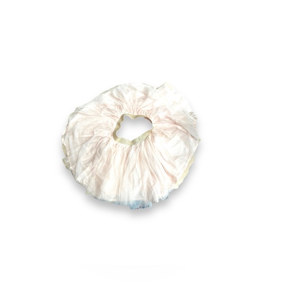 ✨GIRLS PINK AND GOLD TUTU✨ - Picture 4 of 6